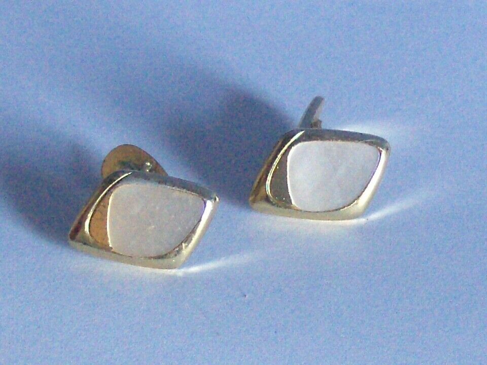 VINTAGE Anciens boutons de manchette -- 5 Sauchy-Cauchy (62)