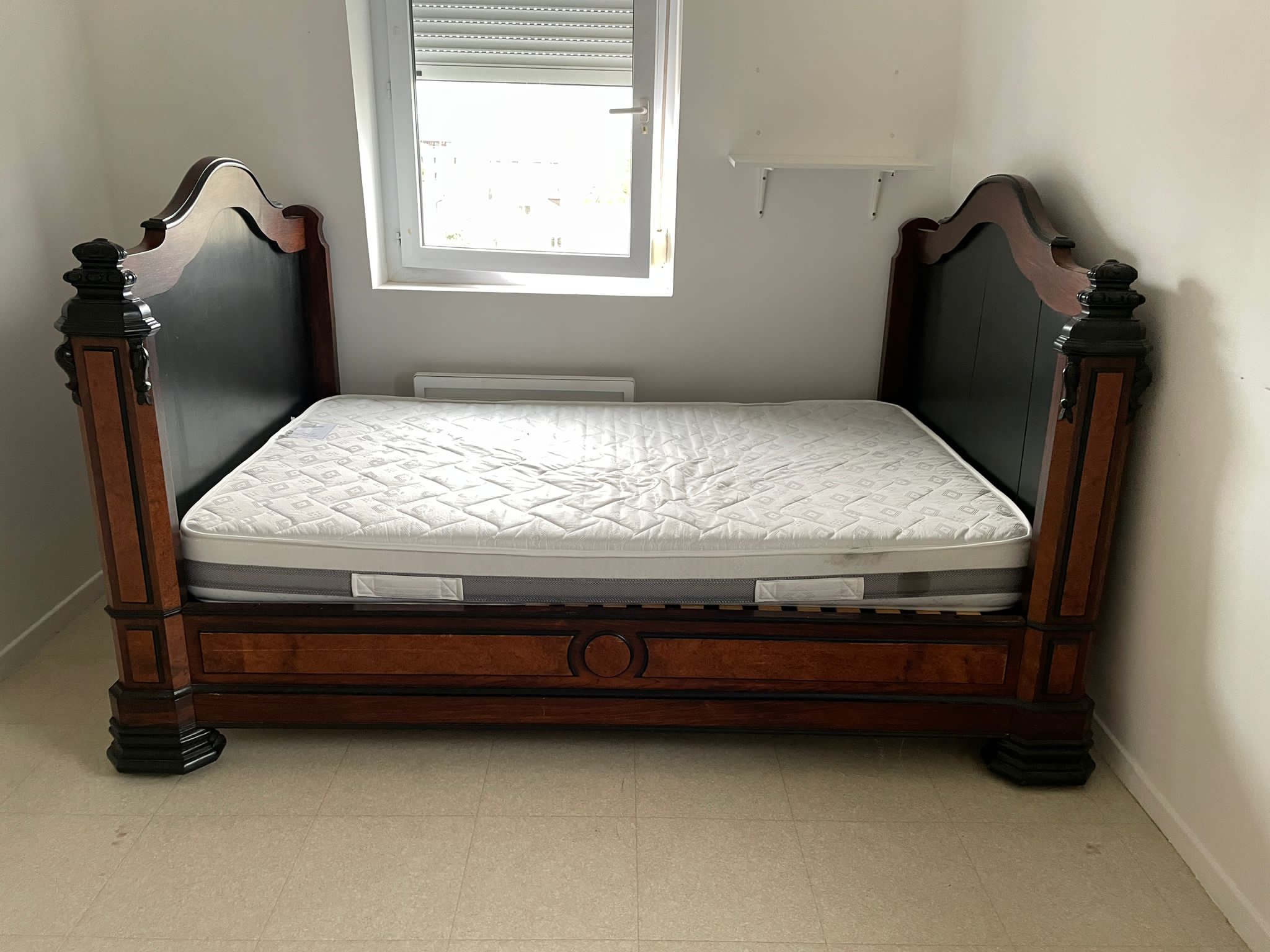 Lit vintage en bois massif avec matelas 100 Divonne-les-Bains (01)