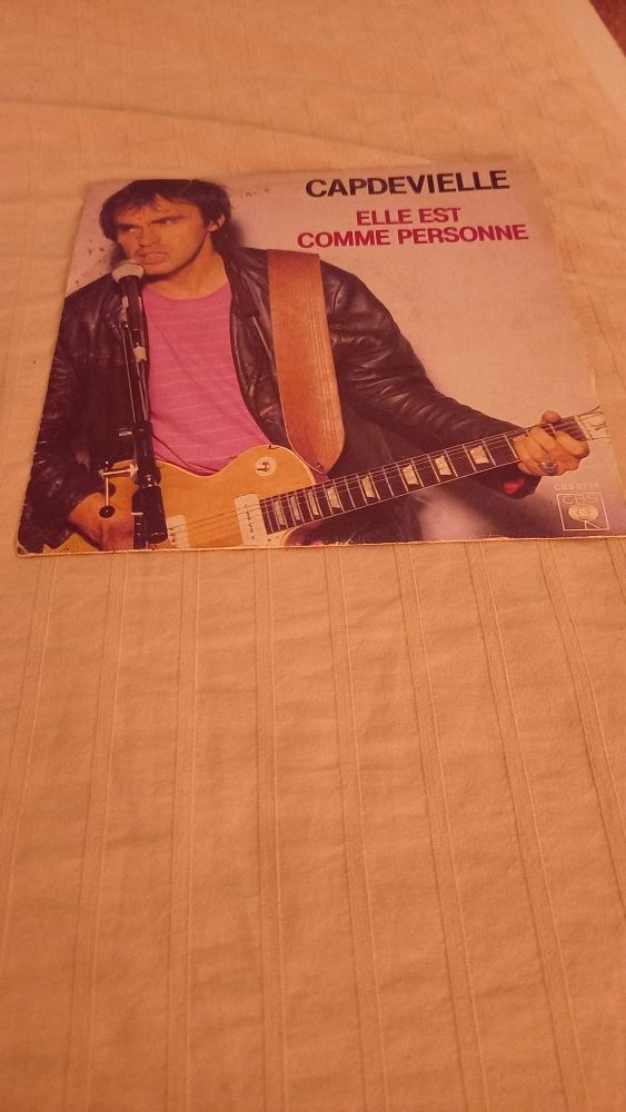 vinyle 45tours 5 Toulon (83)