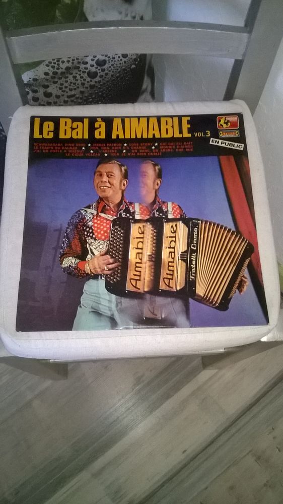 Vinyle Aimable
Le Bal A Aimable Vol. 3
Excellent etat
En  5 Talange (57)