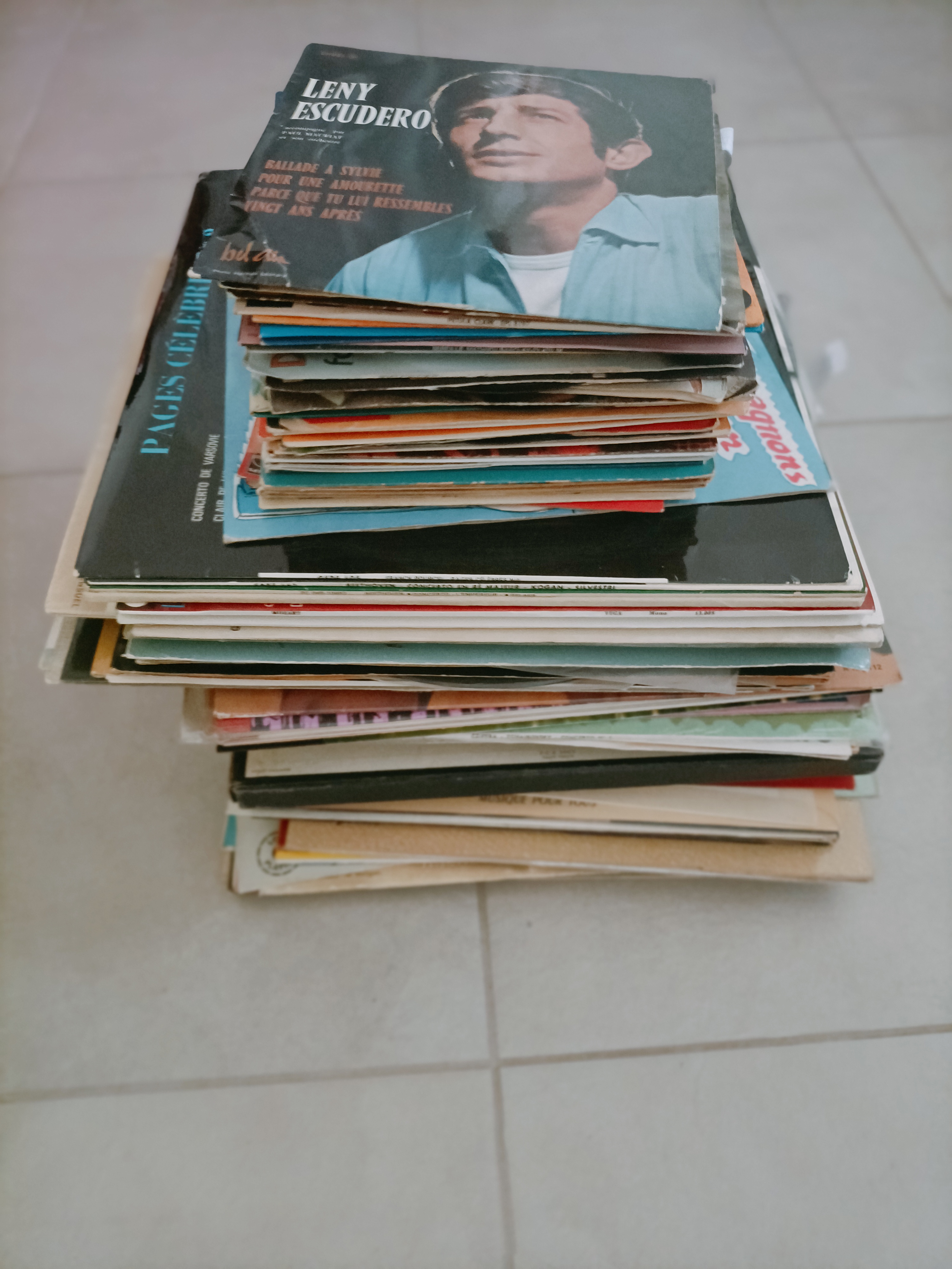 Vinyle ann�es 60 70 80 50 Sathonay-Camp (69)