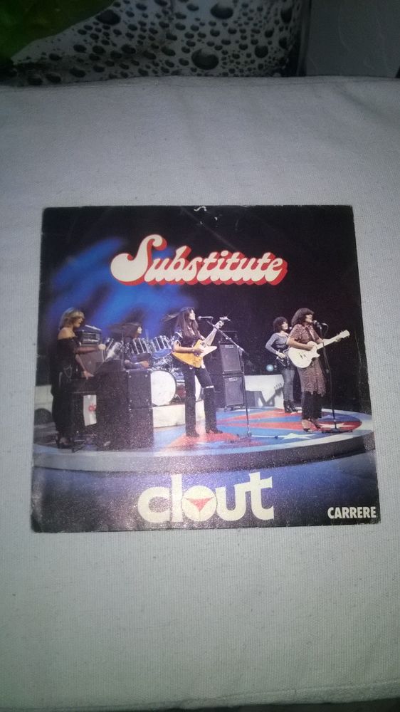 Vinyle 45 T Clout 
Substitute 
1978
Excellent etat
Substitut 5 Talange (57)