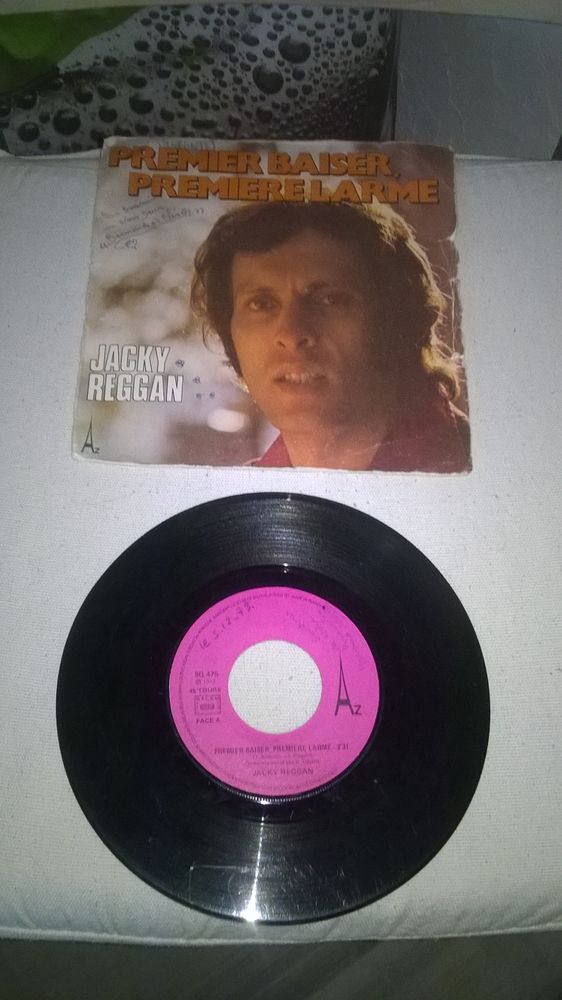 Vinyle 45T  Jacky Reggan 
Premier Baiser, Premi�re Larme 13 Talange (57)