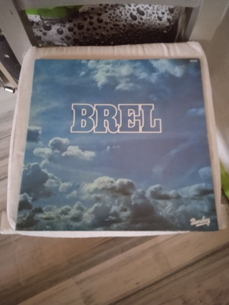 Vinyle Jacques Brel
Les Marquises
1977 14 Talange (57)