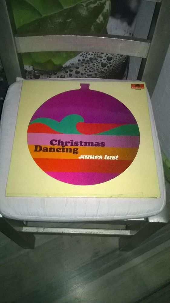 Vinyle James Last
Christmas Dancing
Excellent etat
Kling, 10 Talange (57)