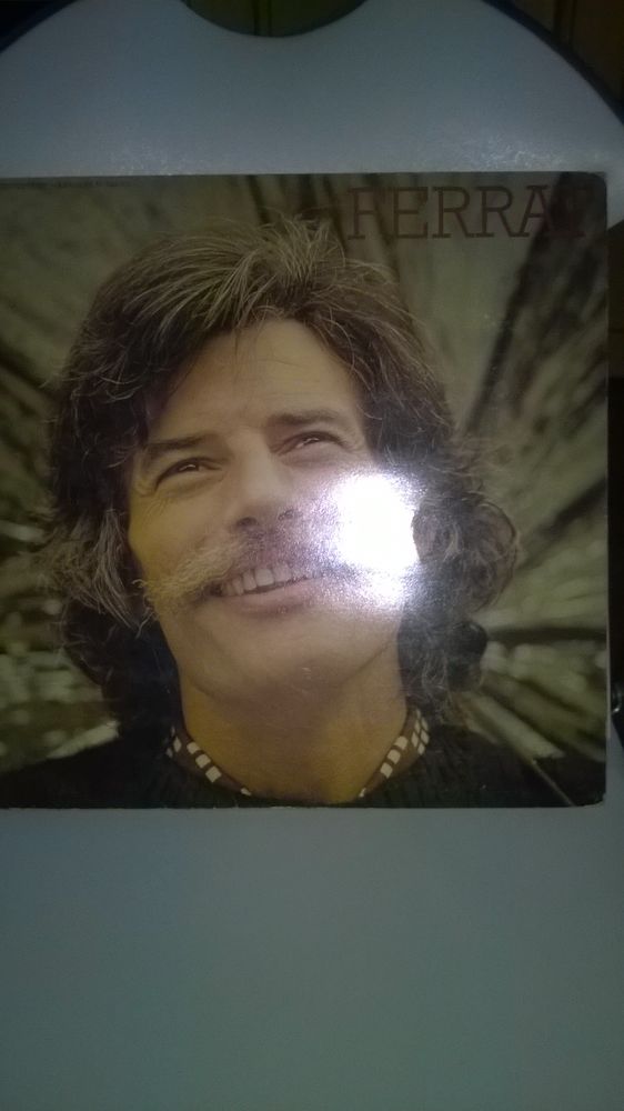 Vinyle  
JEAN FERRAT
1975
Excellent etat
la femme est l' 5 Talange (57)