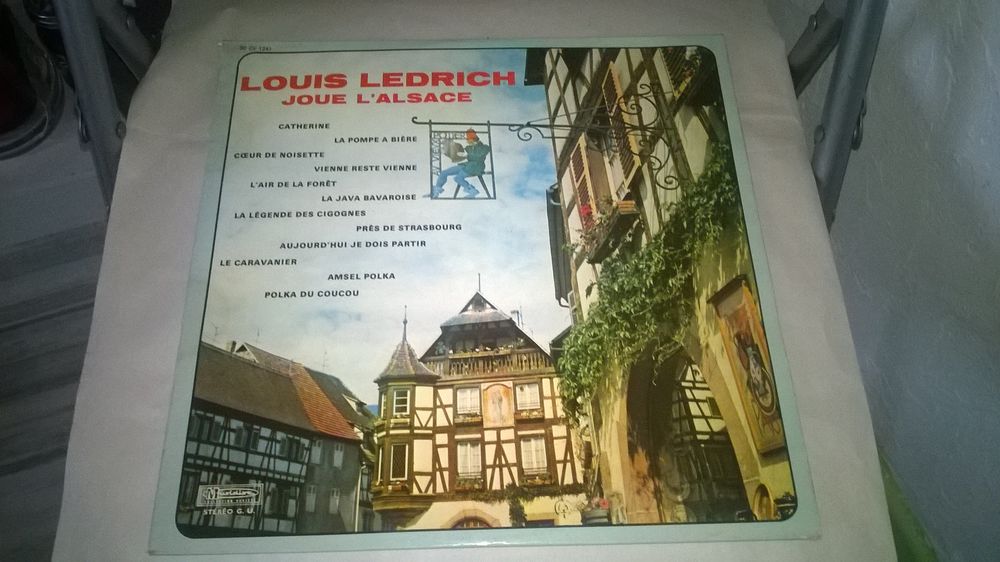 Vinyle LOUIS LEDRICH 
joue L'ALSACE
Excellent etat
Cather 9 Talange (57)