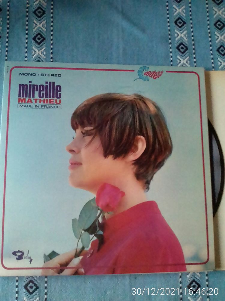 Vinyle 33T  MIREILLE MATHIEU 15 Cachan (94)