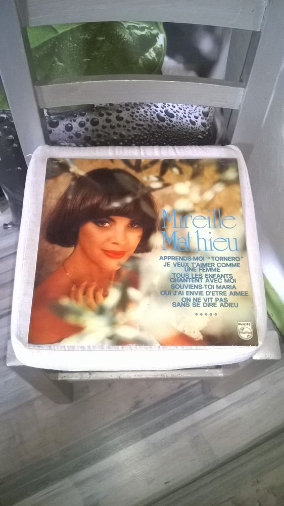 Vinyle Mireille Mathieu
Apprends-moi
1975
Excellent etat
10 Talange (57)