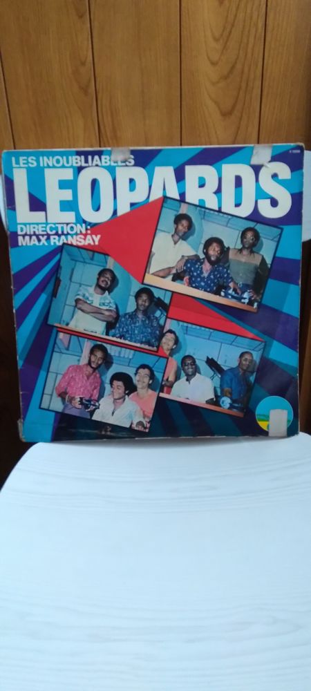 un vinyle de musique tropicale 5 Brie-Comte-Robert (77)