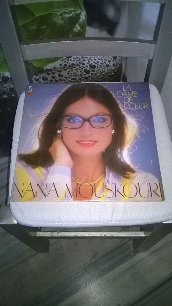 Vinyle Nana Mouskouri
La Dame De C?ur
1984
Excellent etat 10 Talange (57)