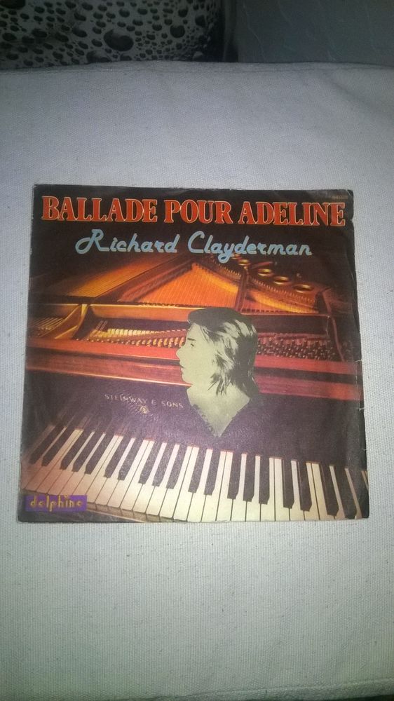 Vinyle 45 T Richard Clayderman
Ballade Pour Adeline
1977
5 Talange (57)