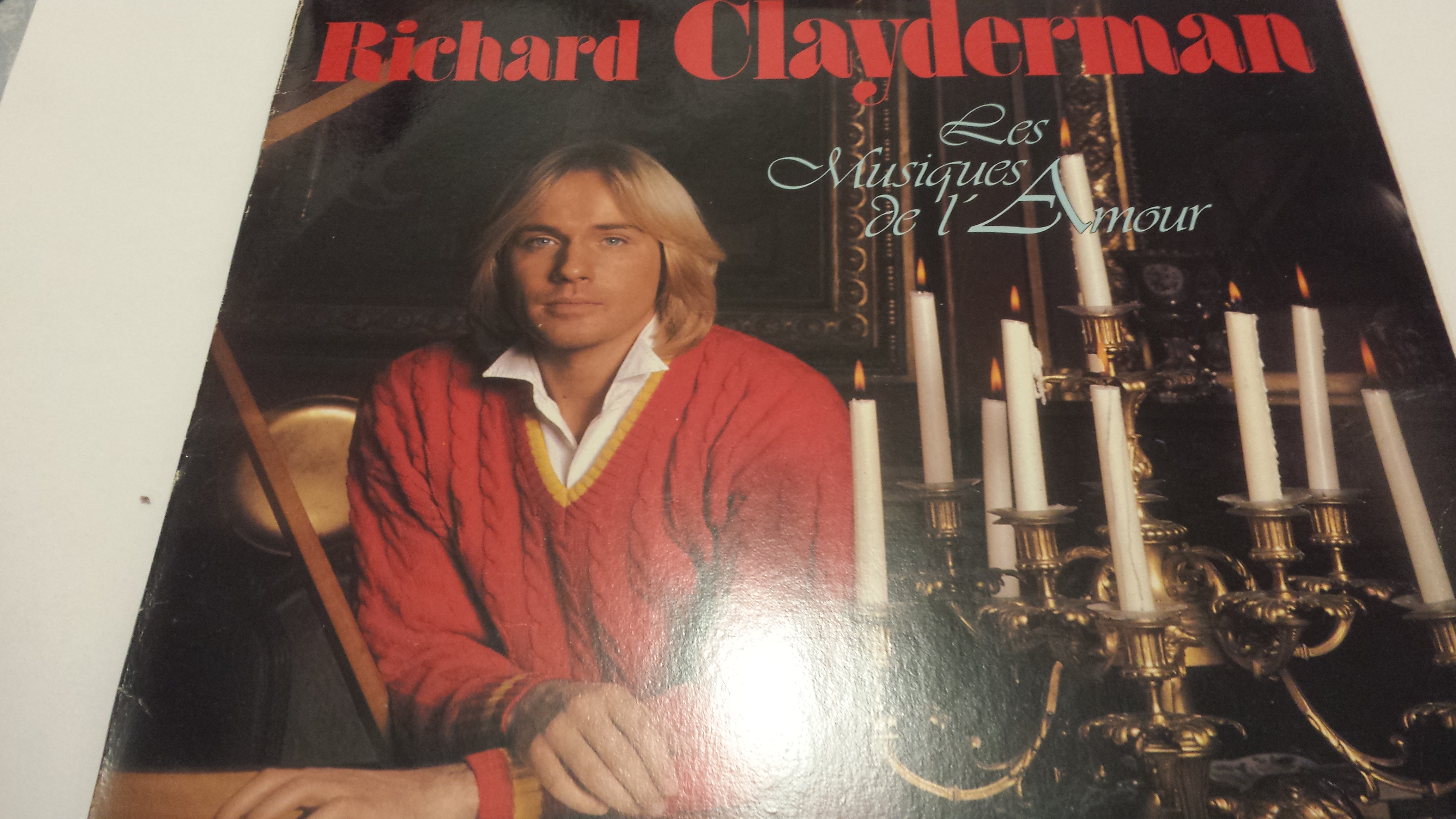 VINYLE RICHARD CLAYDERMAN
LES MUSIQUES DE L'AMOUR
8 Triel-sur-Seine (78)