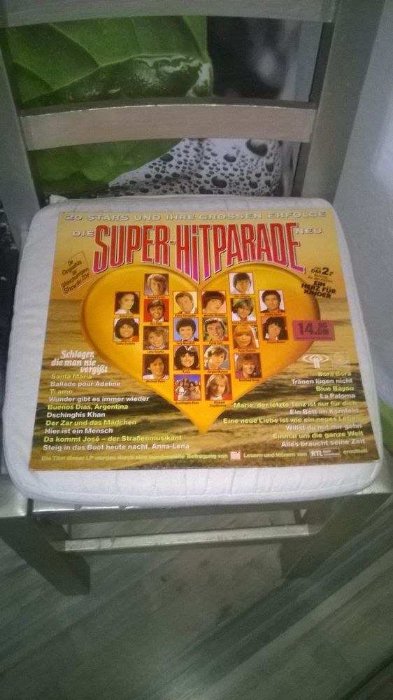 Vinyle Die Super-Hitparade '82
1982
Excellent etat
Peter  9 Talange (57)