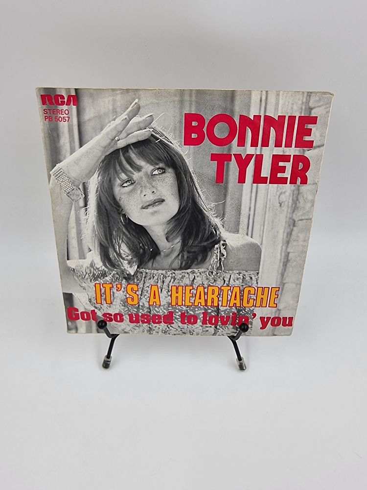 Vinyle 45 tours Bonnie Tyler : It's a Heartache 5 Vulbens (74)