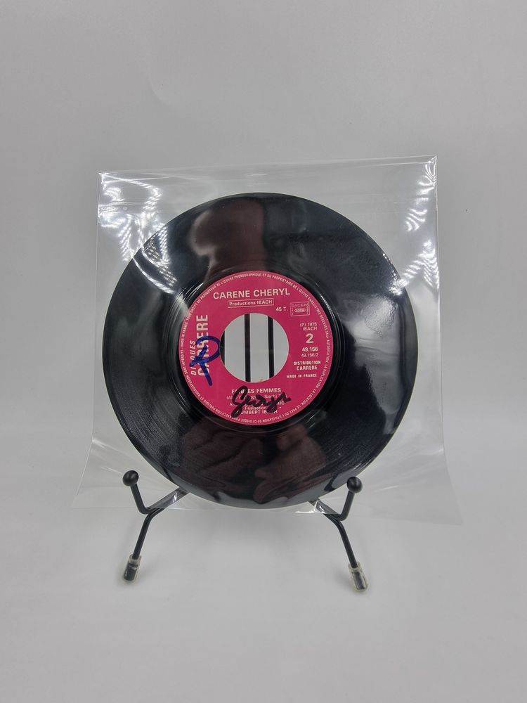 Vinyle 45 tours Carene Cheryl : Faibles Femmes / Aim�e ou... 1 Vulbens (74)
