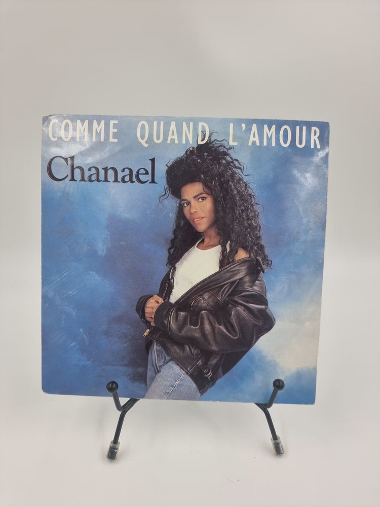 Vinyle 45 tours Chanael : Comme Quand l'Amour avec fourreau	 3 Vulbens (74)