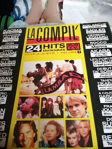 Vinyle 33 tours double album La Compil' 24 Hits 1989 20 Saint-Yzan-de-Soudiac (33)