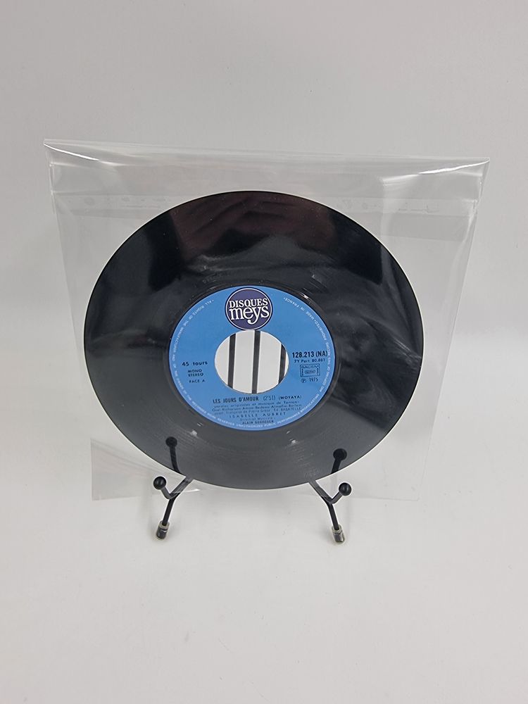 Vinyle 45 tours Isabelle Aubret : Les Jours d'Amour... 1 Vulbens (74)