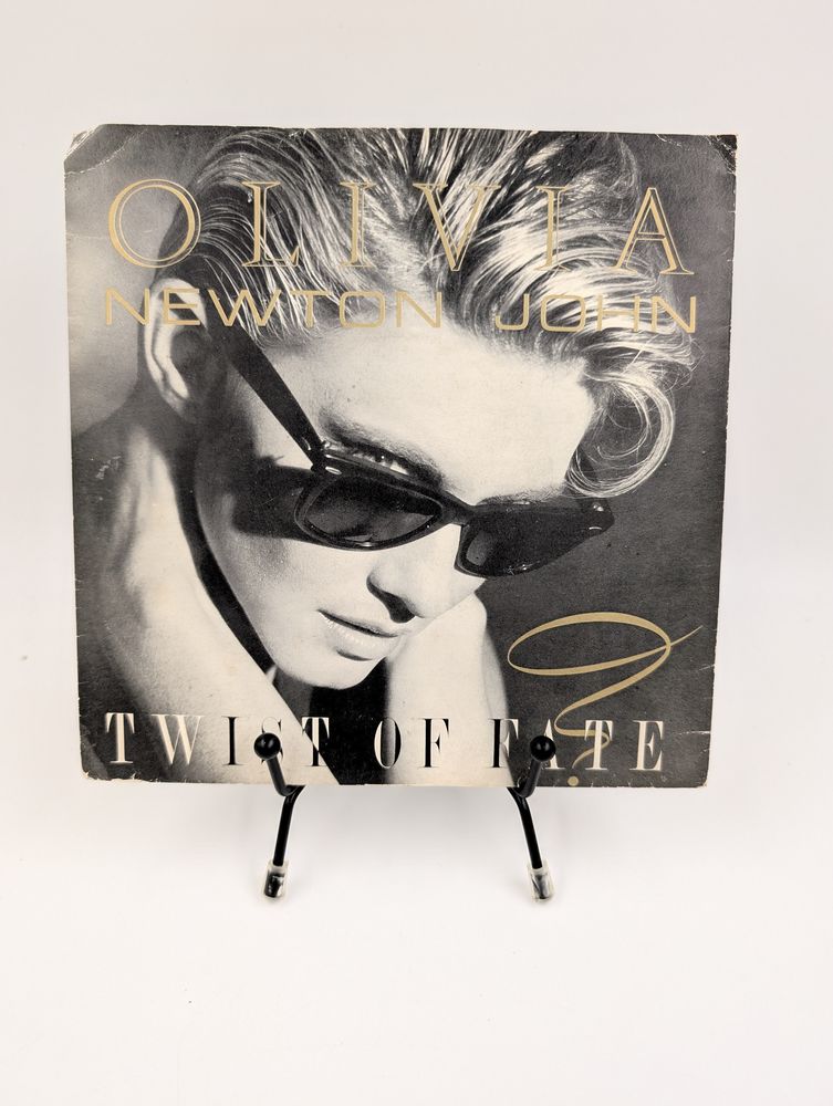 Vinyle 45 tours Olivia Newton John : Twist of Fate 3 Vulbens (74)