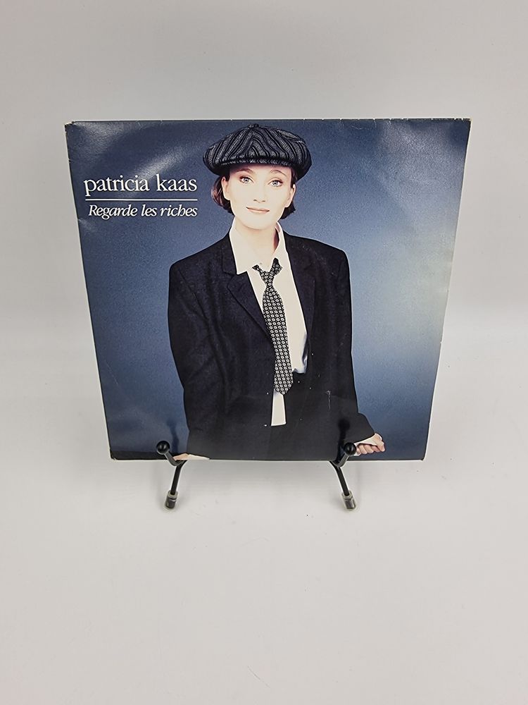 Vinyle 45 tours Patricia Kaas : Regarde les Riches 2 Vulbens (74)