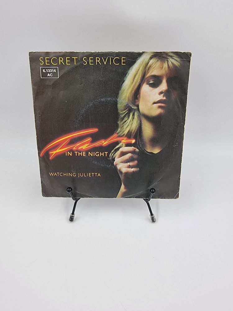 Vinyle 45 tours Secret Service : Flash in the Night Watching 1 Vulbens (74)