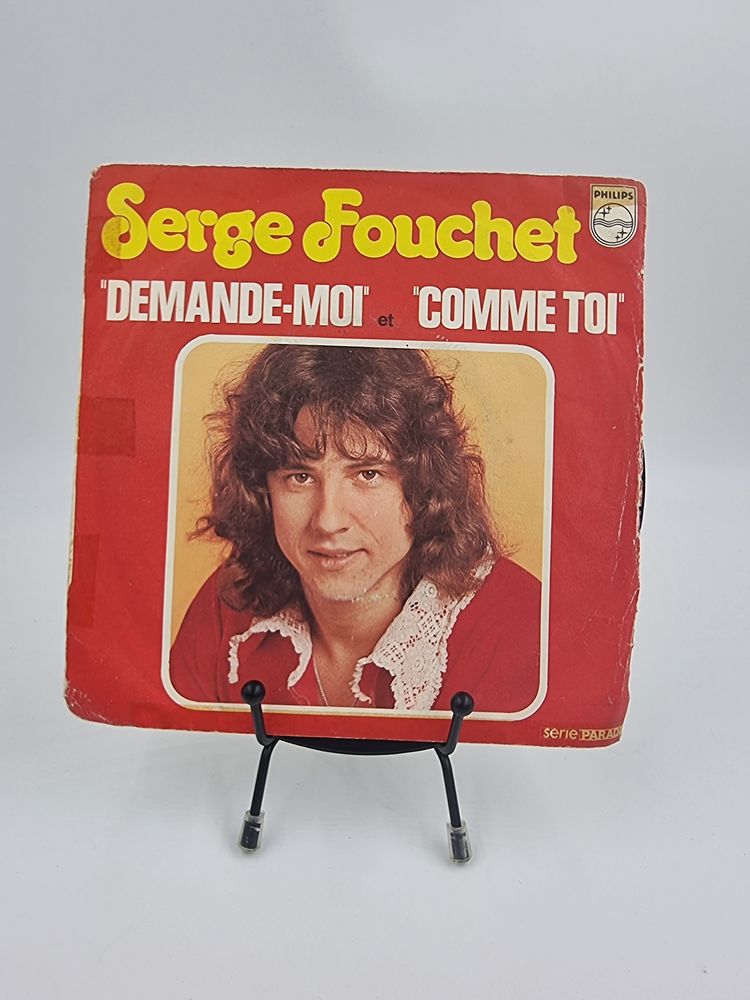Vinyle 45 tours Serge Fouchet : Demande-Moi et Comme Toi 2 Vulbens (74)