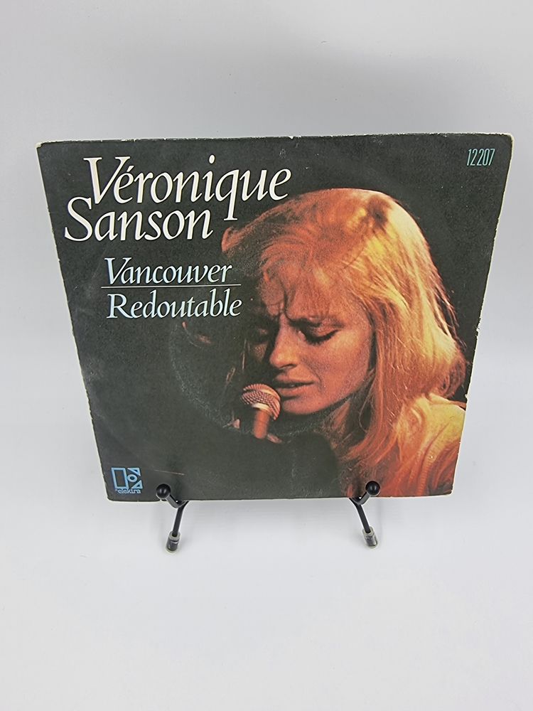 Vinyle 45 tours V�ronique Sanson : Vancouver Redoutable  6 Vulbens (74)