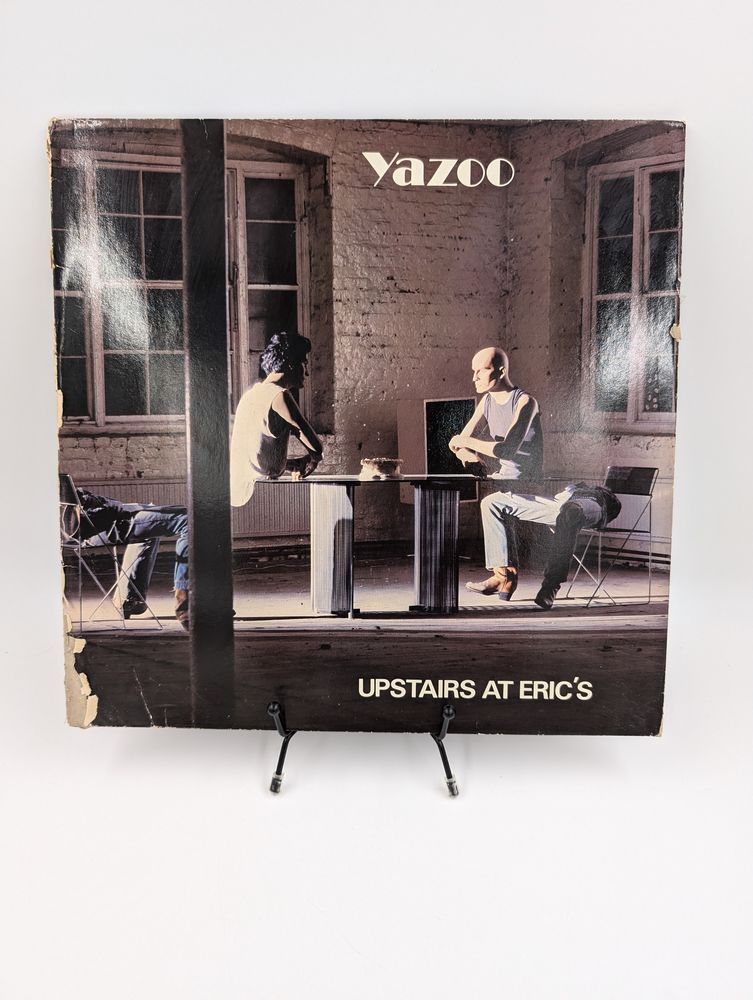 Vinyle 33 tours Yazoo : Upstairs at Eric's avec fourreau 7 Vulbens (74)