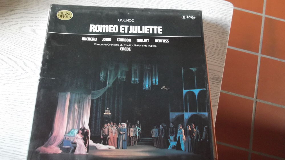 VINYLES 5 Le Mesnil-R�aume (76)