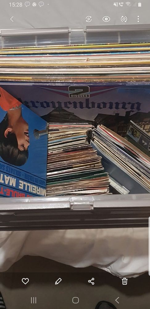 Vinyls 33 T et 45 T 100 Berneuil (80)