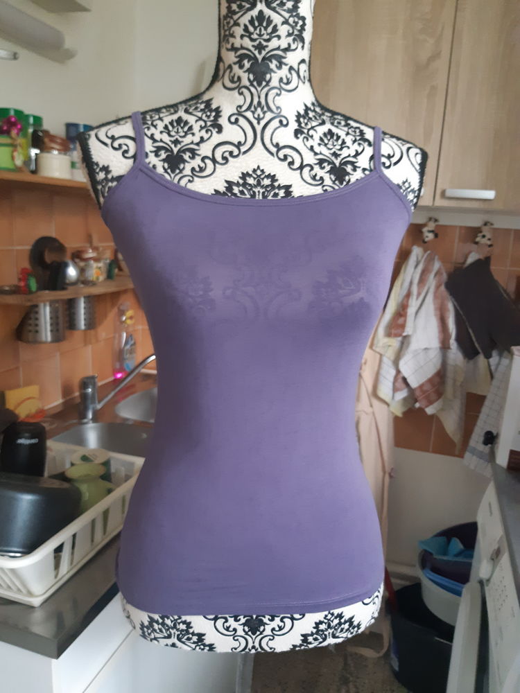  top violine prune NAF NAF NEUF taille S
4 Lyon 5 (69)