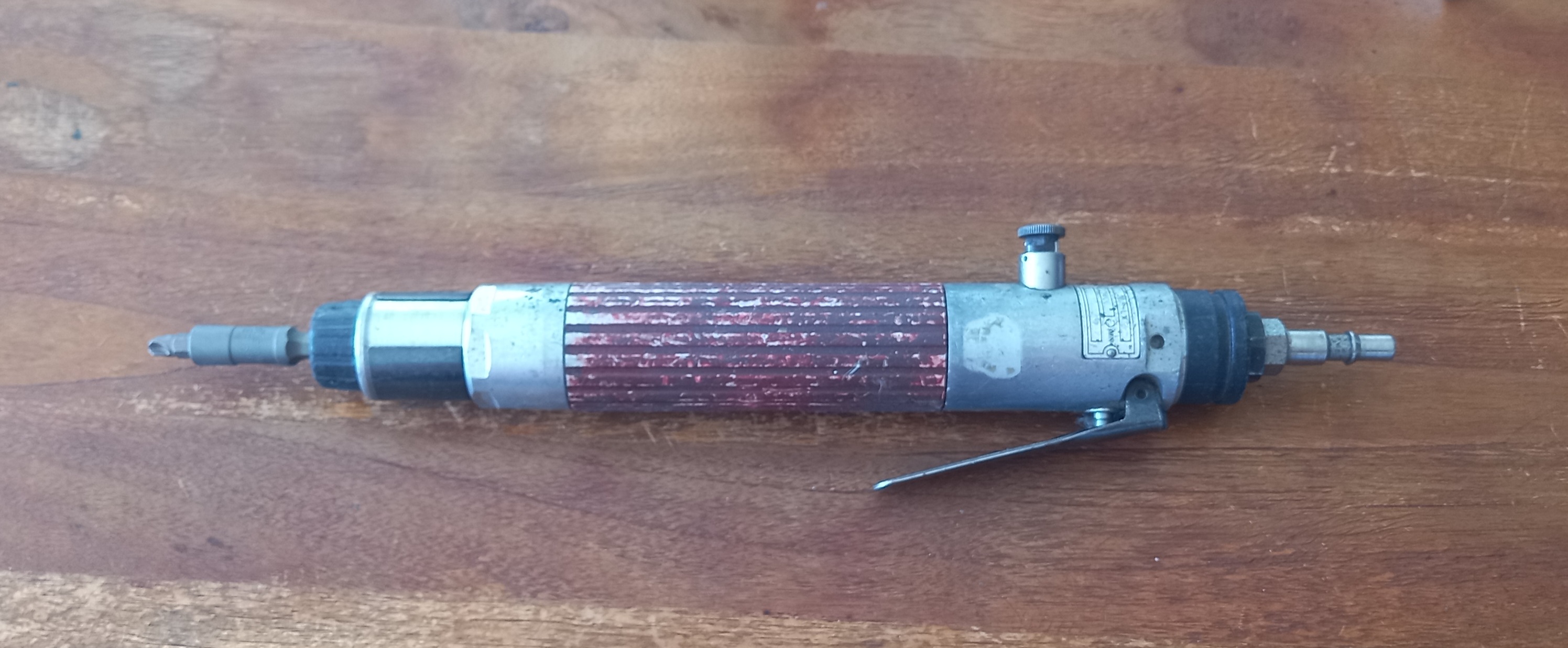 Visseuse devisseuse desoutter 50 Bayonne (64)