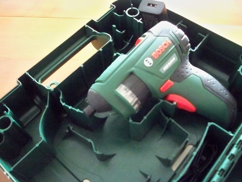 Visseuse-d�visseuse SANS FIL, JAMAIS SERVIE 60 Saint-Malo (35)