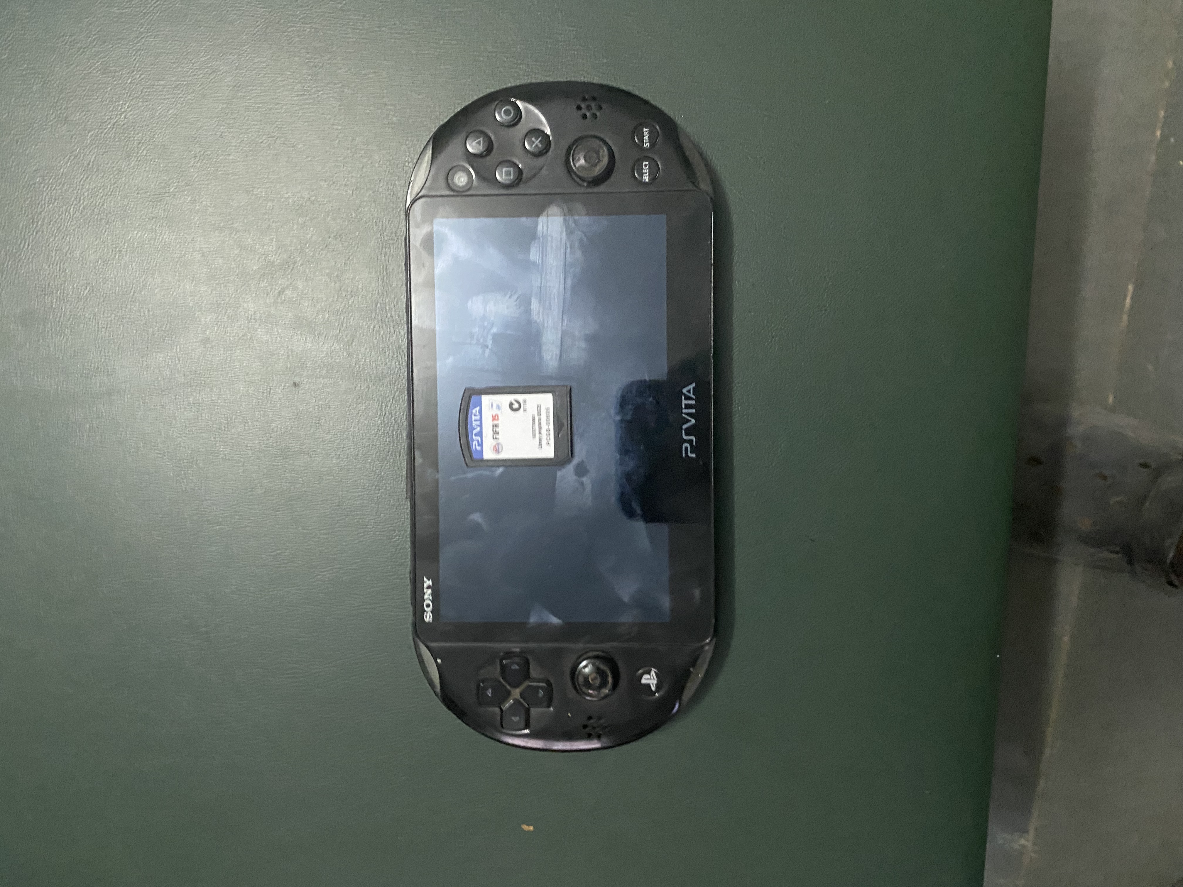 PS VITA+ FIFA 15 150 Mamoudzou (97)