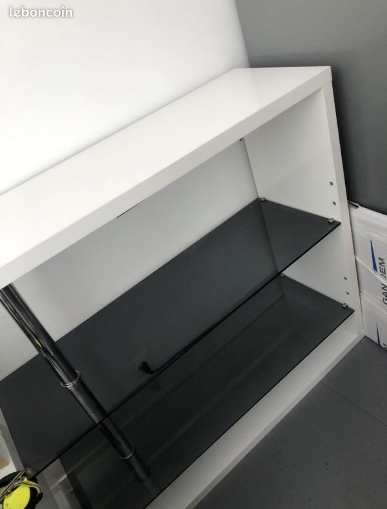 Bar en vitre 80 Saint-Ouen (93)