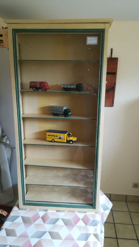 vitrine ancienne 100 Le Blanc (36)