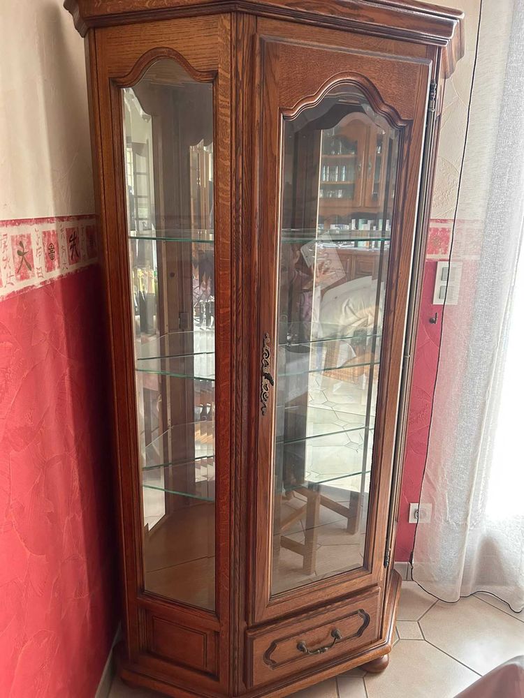 vitrine d'angle 100 Le Blanc-Mesnil (93)
