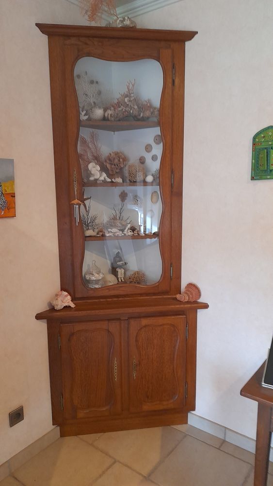 Vitrine d'angle 40 Cholet (49)