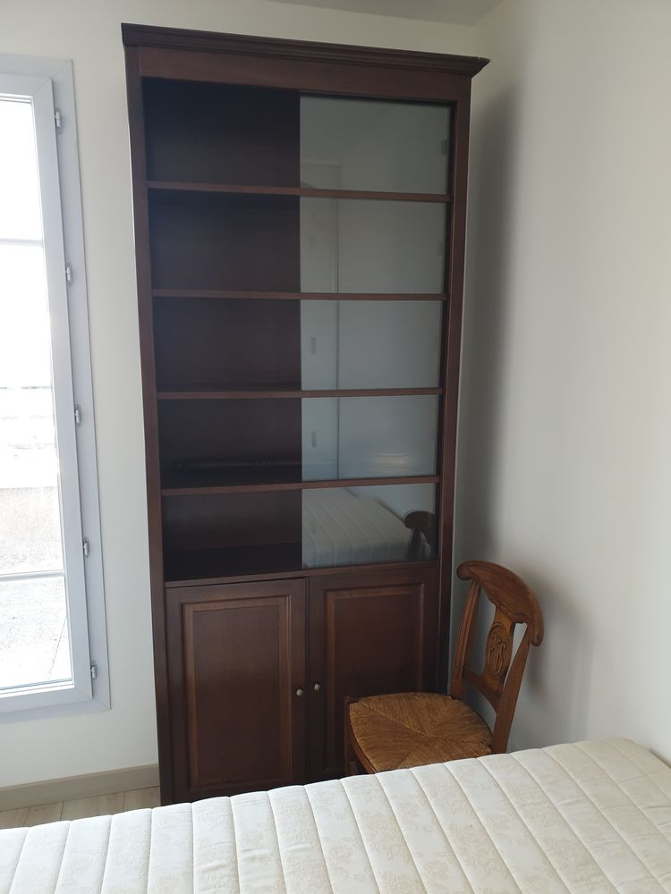 Vitrine biblioth�que en bois sombre en deux parties 60 Conflans-Sainte-Honorine (78)