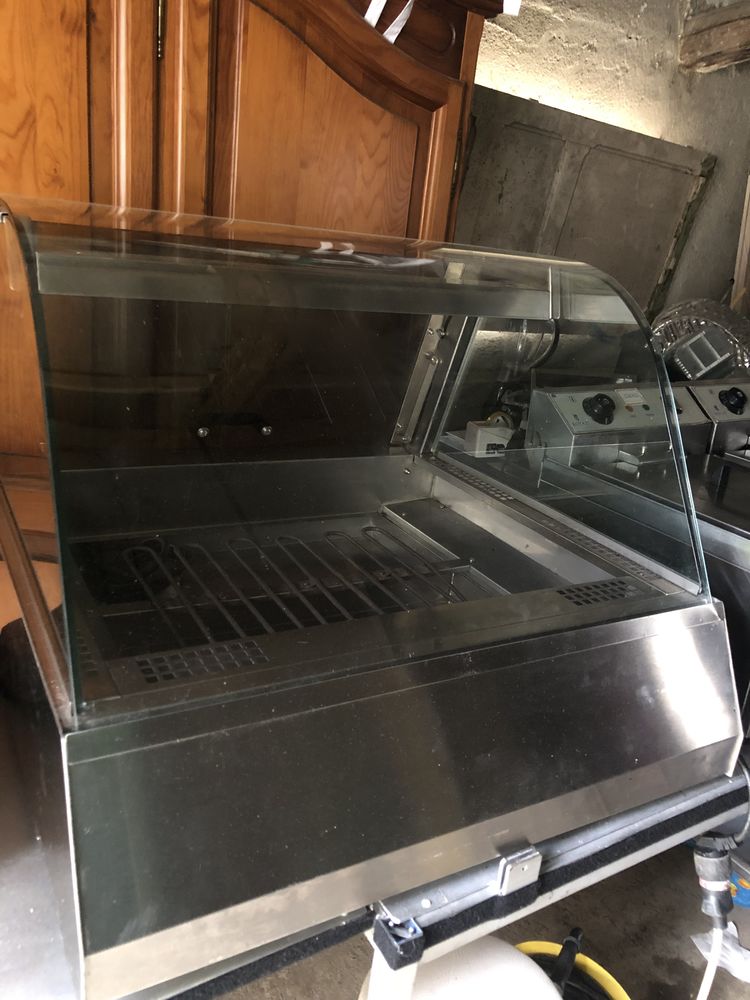 vitrine chauffant en 220v pour poulet ou autre 400 Al�s (30)