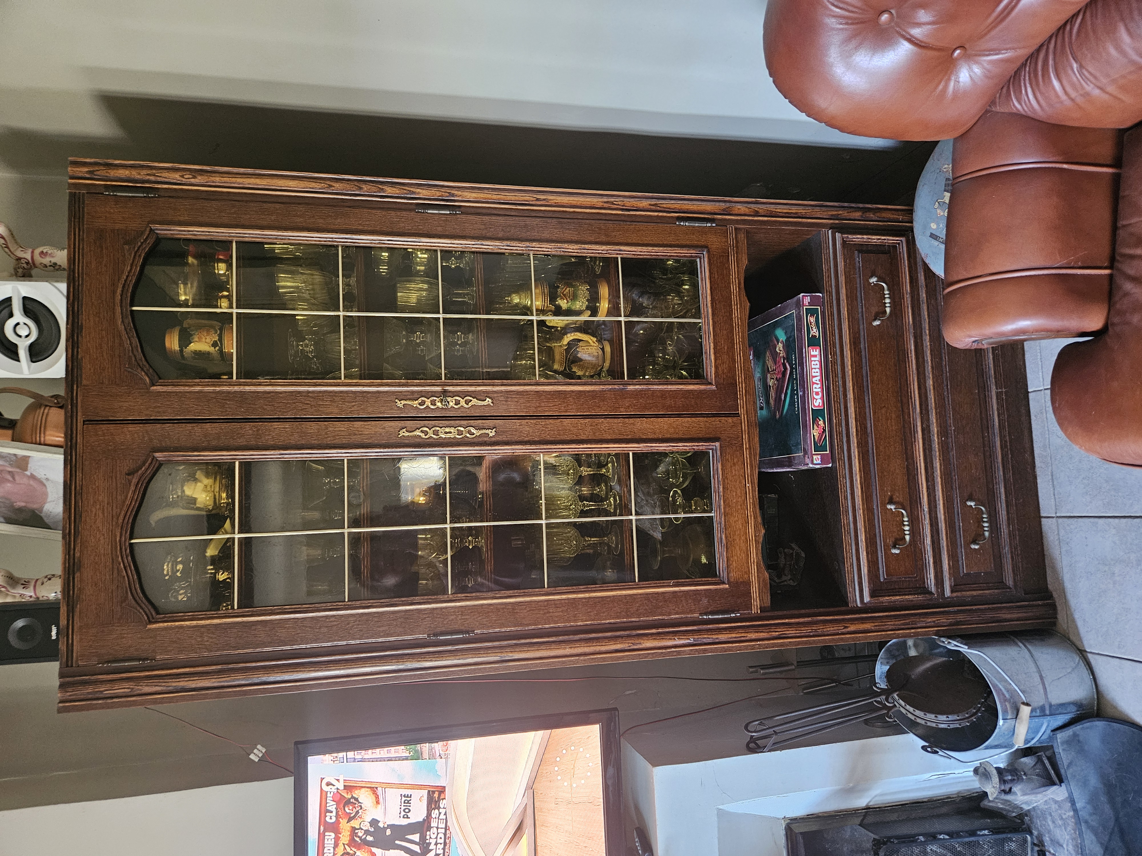 Vitrine,bar et colonne e ch�ne 90 Ury (77)