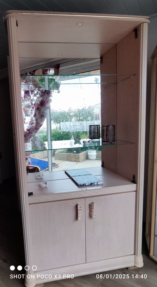 VITRINE MEUBLE MIRROIR ETAGERES EN VERRE 0 Le Barcar�s (66)