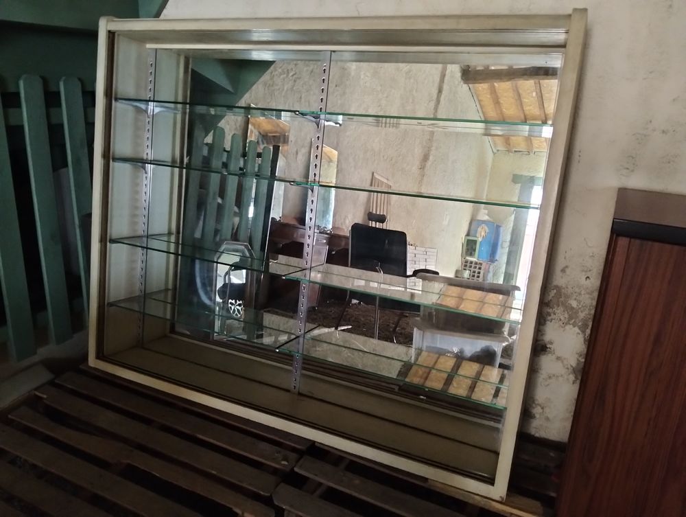 Vitrine pour d�co 70 Limoux (11)