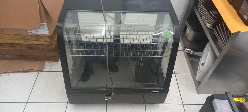 vitrine r�frig�re 270 Nantes (44)