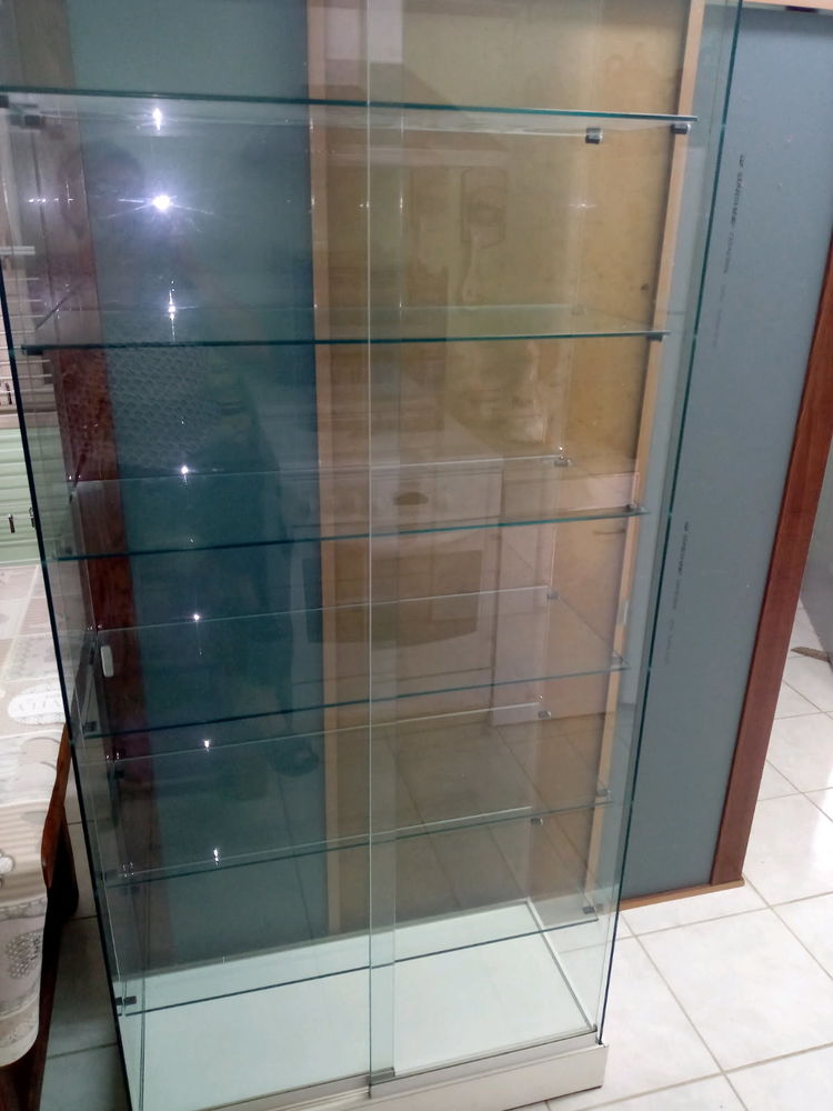 vitrine en verre 50 Puellemontier (52)