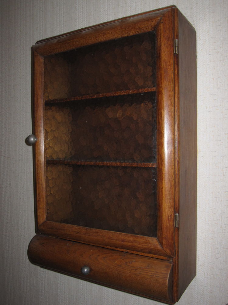 VITRINE VINTAGE 0 Saint-Apollinaire (21)