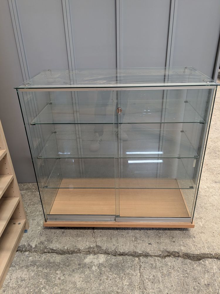 Vitrine 150 Laon (02)