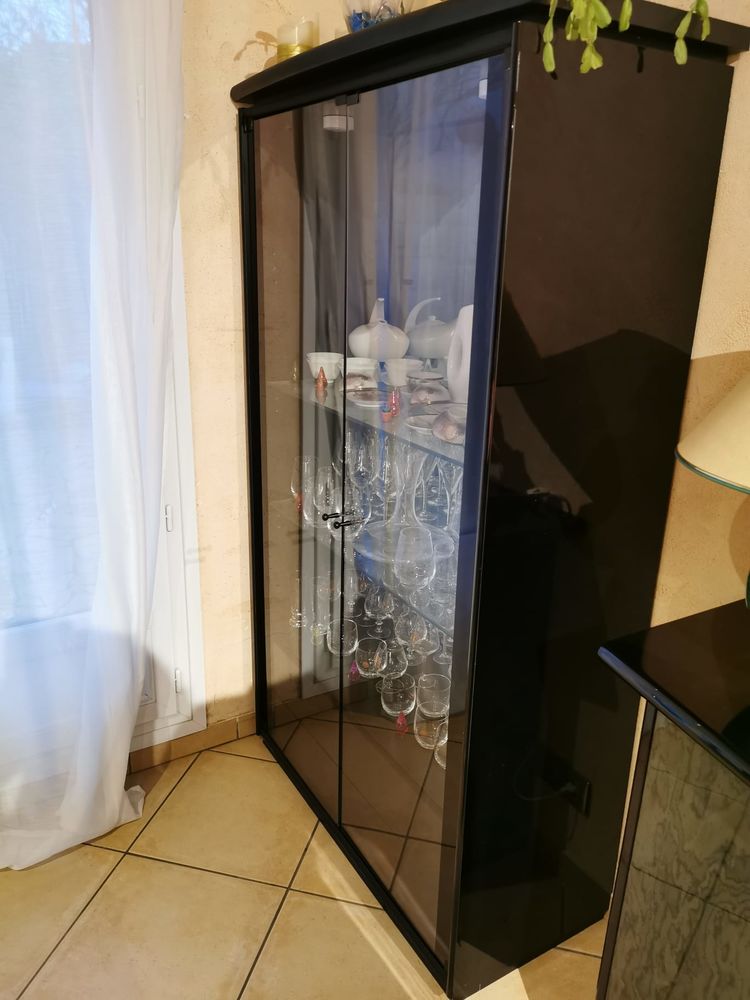 Vitrine 250 Saint-Germain-en-Laye (78)