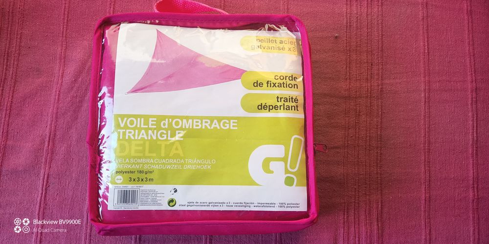 Voile d'ombrage. Triangle 3 X 3 X 3 m. 14 Campagne-sur-Aude (11)